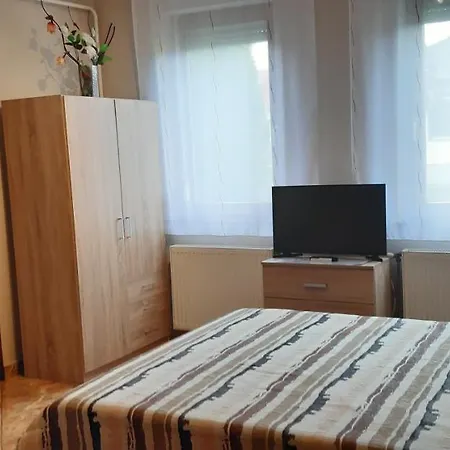 Flora Apartament Gyula